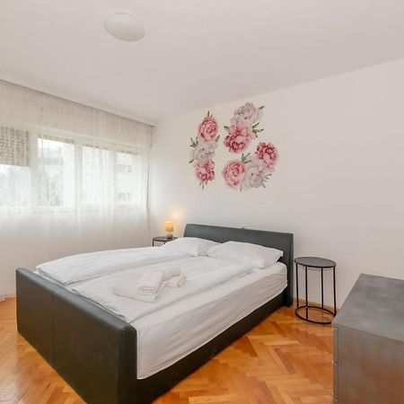 Apartment Omiska Split Extérieur photo